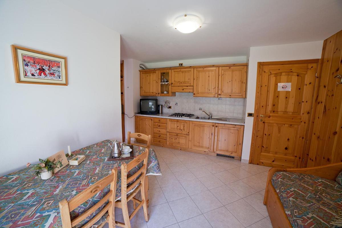 Chalet Bucaneve ซานตา กาเตรีนา วัลฟูร์วา ภายนอก รูปภาพ
