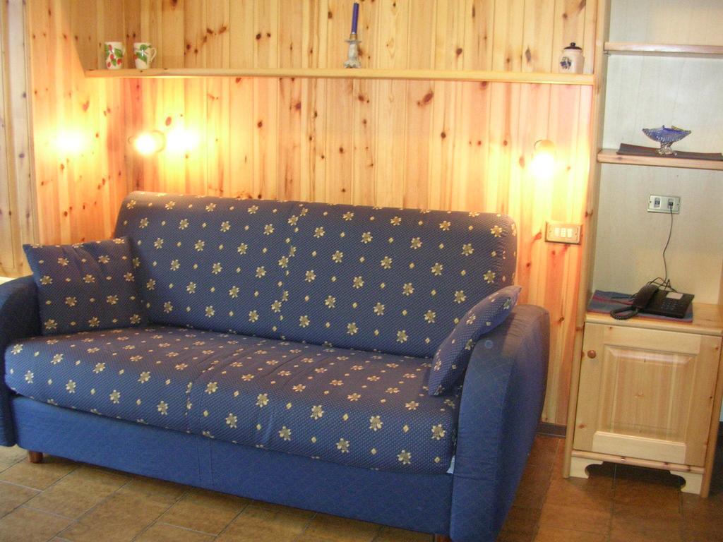 Chalet Bucaneve ซานตา กาเตรีนา วัลฟูร์วา ภายนอก รูปภาพ
